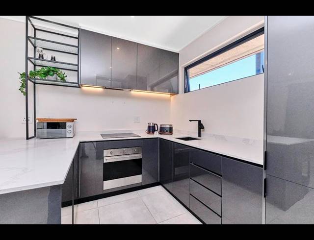 1 BEDROOM PROPERTY TO RENT IN HYDE PARK